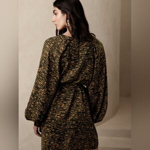 NWT Banana Republic Black and Brown Animal Print Dress Long Sleeve Womens Small